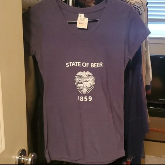 NEW Awesome Oregon Tee - Picture 1 of 4